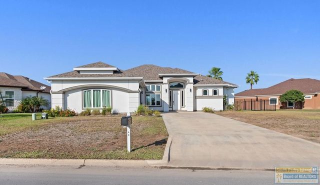 60 Whooping Crane Dr., Laguna Vista, TX 78578