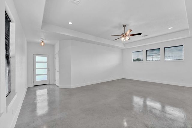 1103-15 Lois St, Kerrville, TX 78028