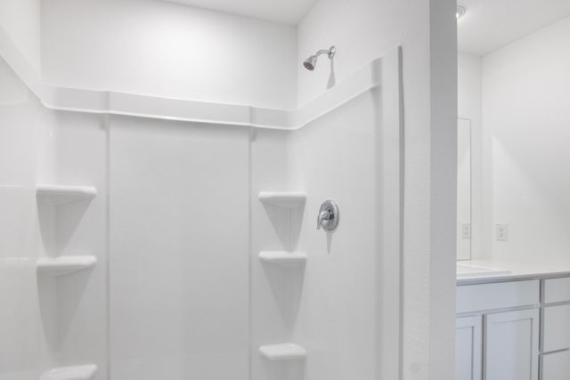 25653 Rose Creek Drive, Cleveland, TX 77328