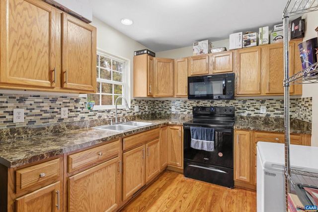 357 GRAVEL HILL RD, Fork Union, VA 23055