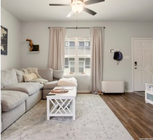 2021 Silver Oaks, San Antonio, TX 78213