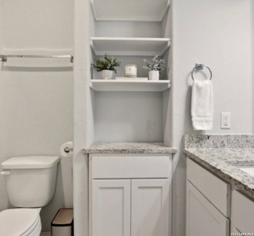 2021 Silver Oaks, San Antonio, TX 78213