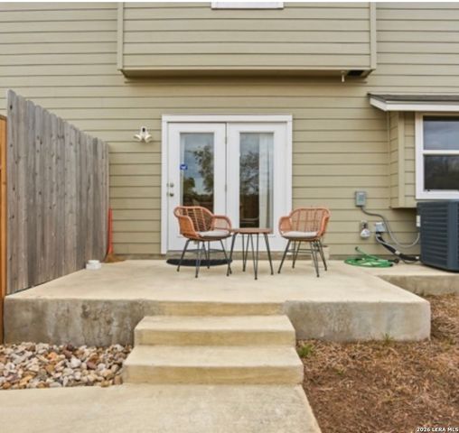 2021 Silver Oaks, San Antonio, TX 78213