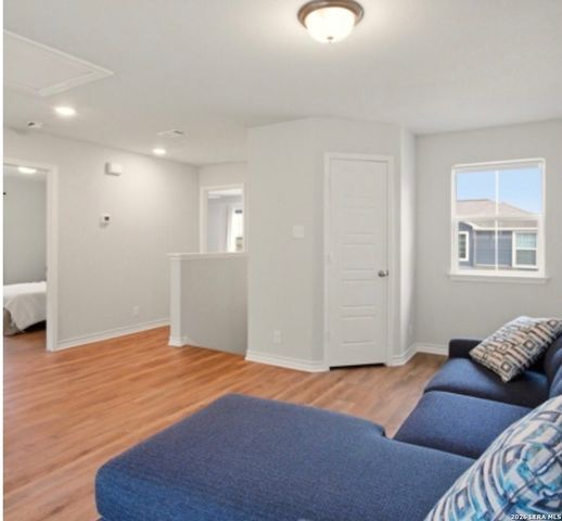 2021 Silver Oaks, San Antonio, TX 78213