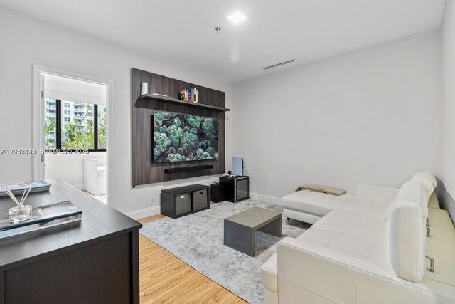 520 Brickell Key Drive A307, Miami, FL 33131