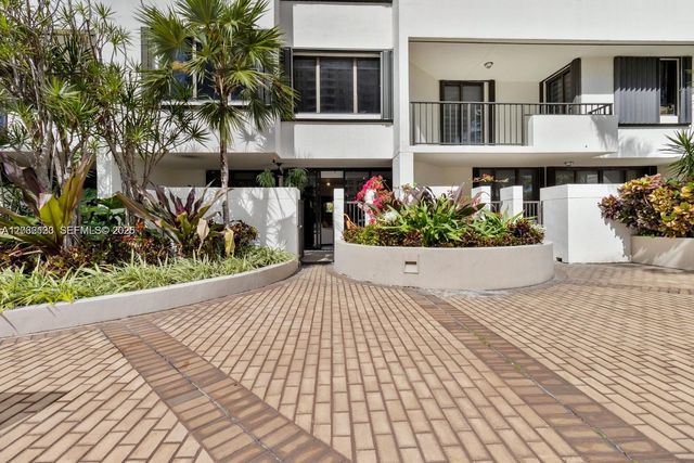 520 Brickell Key Drive A307, Miami, FL 33131