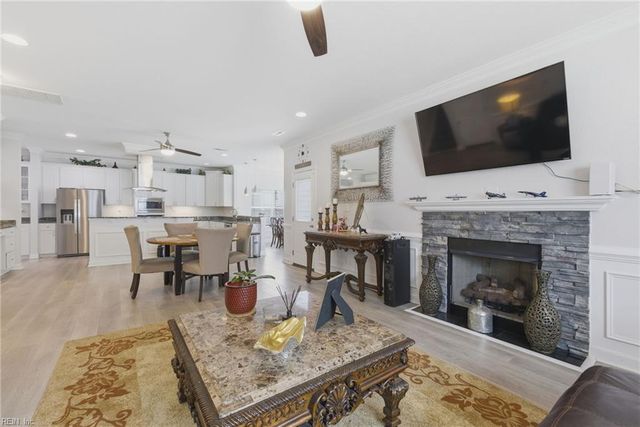 656 Vaughan AVE, Hampton, VA 23661