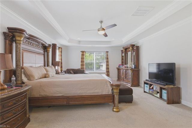 656 Vaughan AVE, Hampton, VA 23661