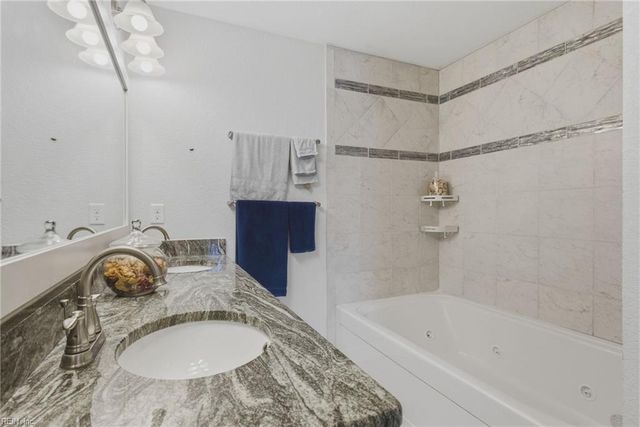 656 Vaughan AVE, Hampton, VA 23661