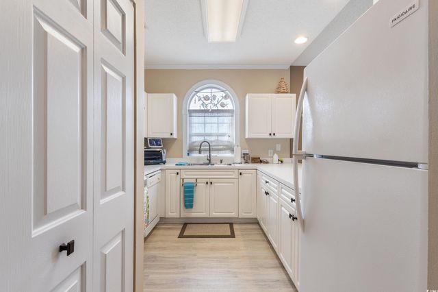 4781 Wild Iris Dr Apt 301, Myrtle Beach, SC 29577