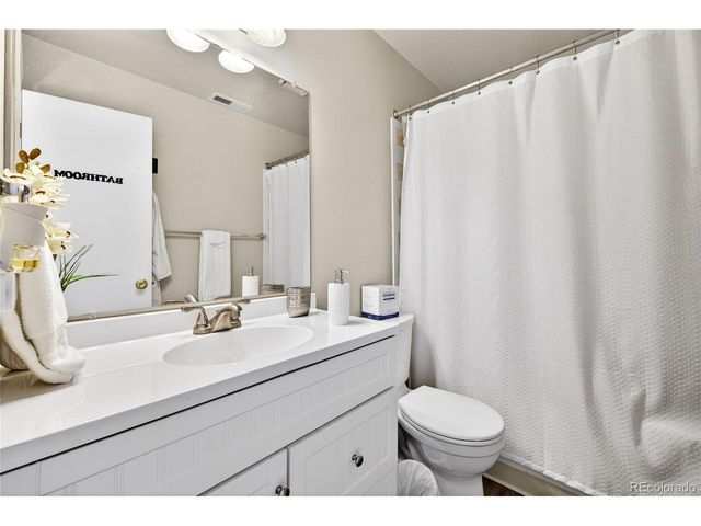 329 Butch Cassidy Dr, Fort Collins, CO 80524