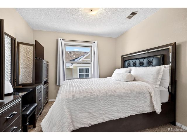 329 Butch Cassidy Dr, Fort Collins, CO 80524
