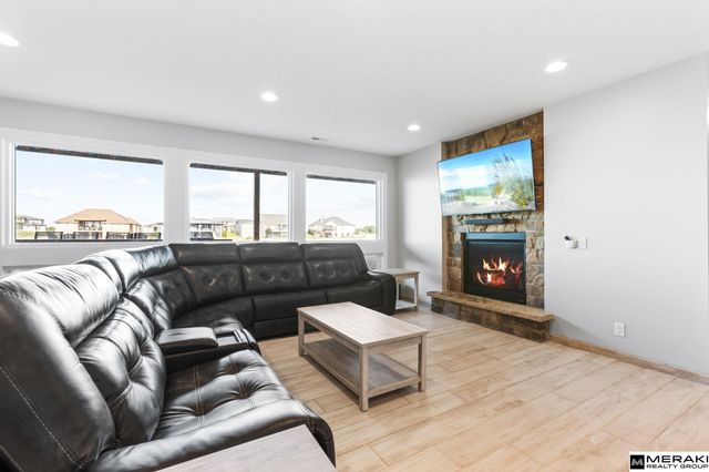 676 Legacy Pointe, Ashland, NE 68003