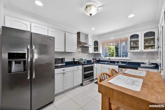 413 Maple Hill Drive, Hackensack, NJ 07601