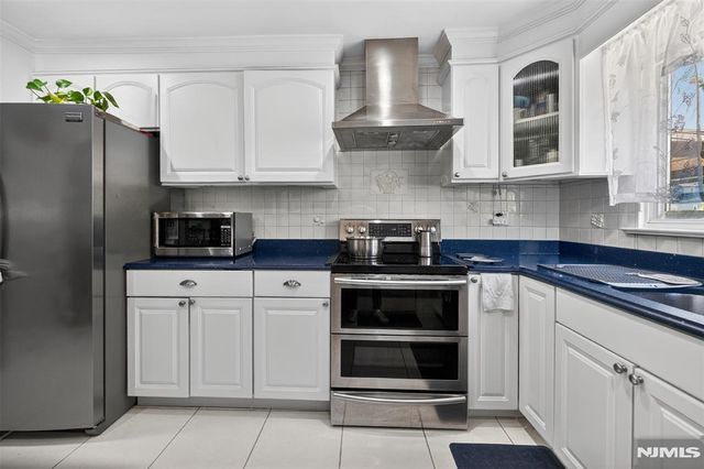 413 Maple Hill Drive, Hackensack, NJ 07601