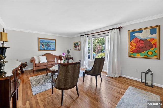 413 Maple Hill Drive, Hackensack, NJ 07601
