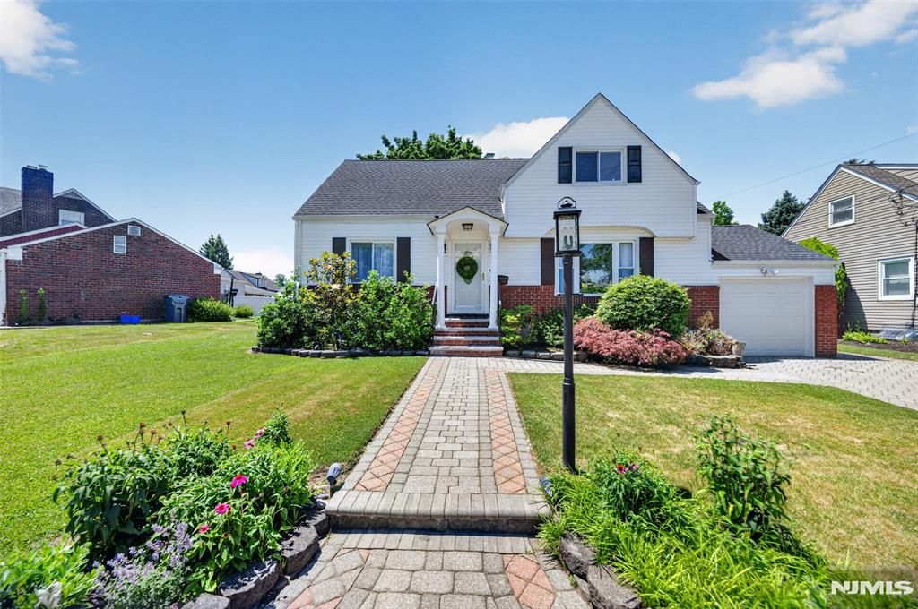 413 Maple Hill Drive, Hackensack, NJ 07601