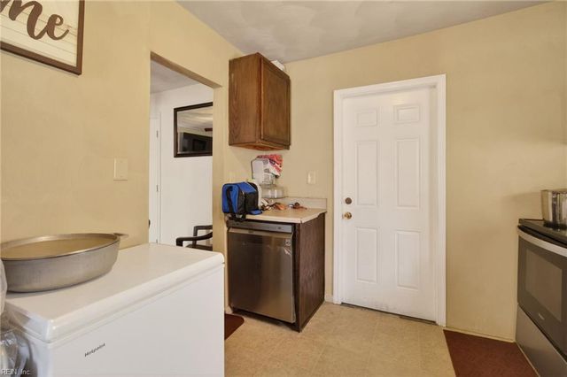 532 Battery AVE, Suffolk, VA 23434