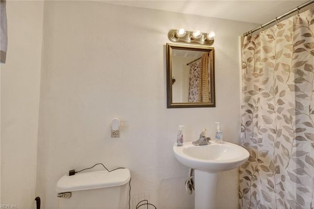 532 Battery AVE, Suffolk, VA 23434