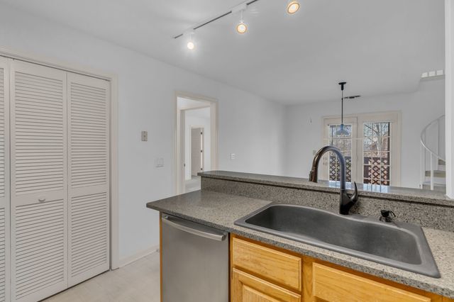 250 Glenstone Cir, Brentwood, TN 37027