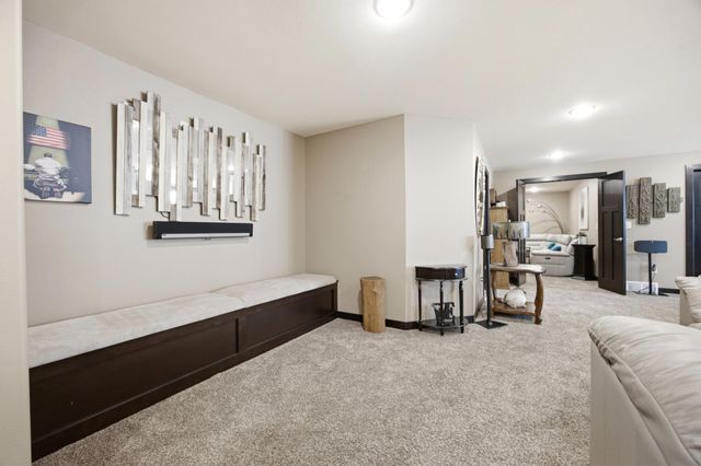 311 39th Avenue E, West Fargo, ND 58078