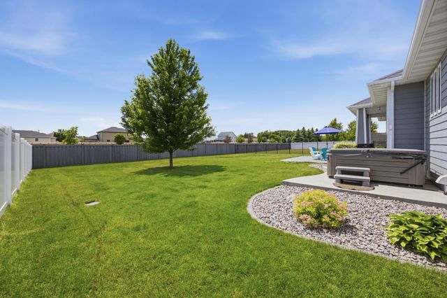 311 39th Avenue E, West Fargo, ND 58078