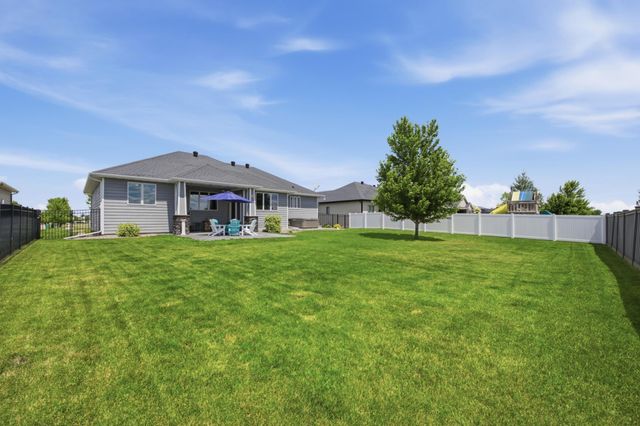 311 39th Avenue E, West Fargo, ND 58078