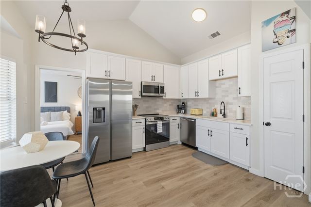 7238 Grant Street, Savannah, GA 31406