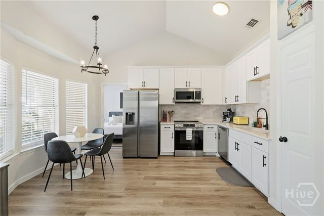 7238 Grant Street, Savannah, GA 31406