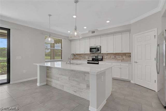 12047 Hawthorn Lake DR 102, Fort Myers, FL 33913
