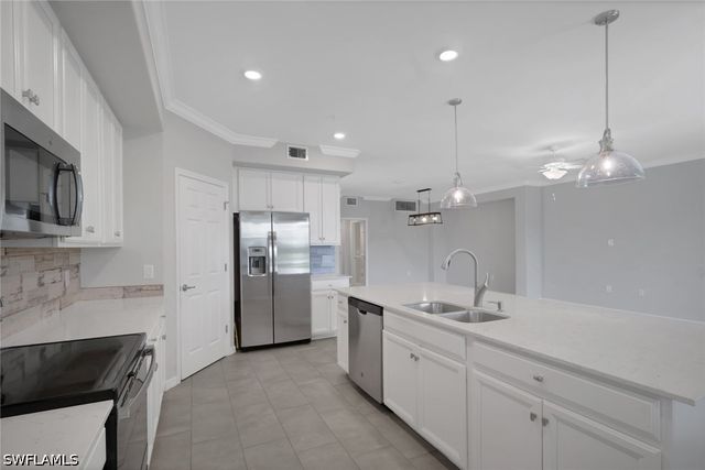 12047 Hawthorn Lake DR 102, Fort Myers, FL 33913