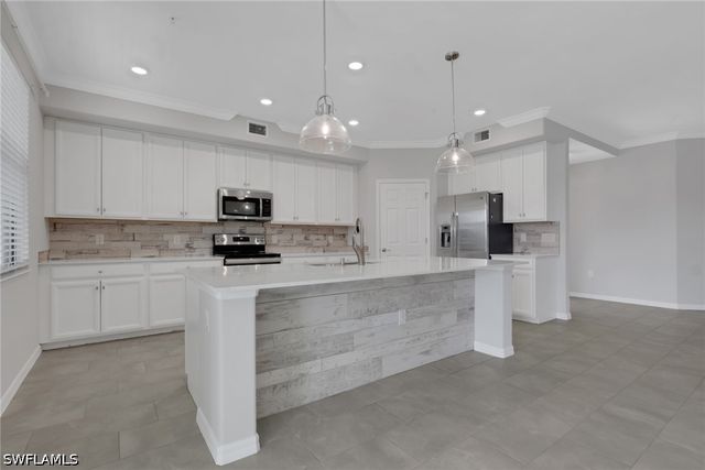 12047 Hawthorn Lake DR 102, Fort Myers, FL 33913