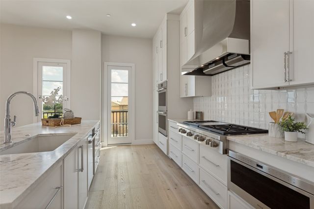49 Arta Drive 204, Westlake, TX 76262