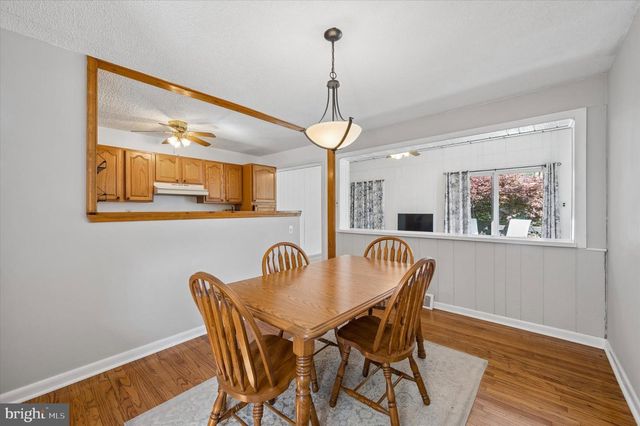 704 SWARTHMOREWOOD LN, Swarthmore, PA 19081