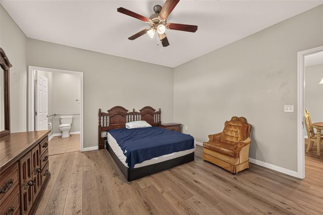 5726 Southwind Street, Houston, TX 77033
