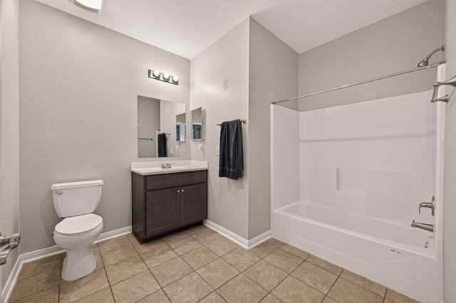 5726 Southwind Street, Houston, TX 77033