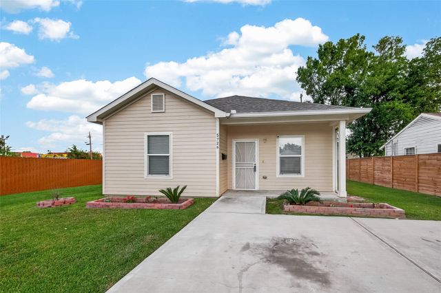 5726 Southwind Street, Houston, TX 77033
