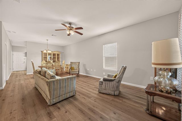 5726 Southwind Street, Houston, TX 77033