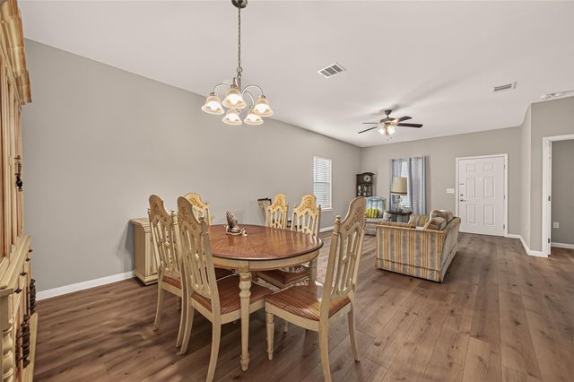 5726 Southwind Street, Houston, TX 77033