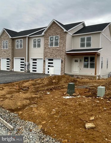 11816 MYSTIC ROCK LN S, Waynesboro, PA 17268