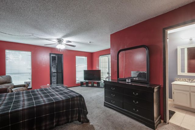 3423 Meadowview Drive, Richmond, TX 77459