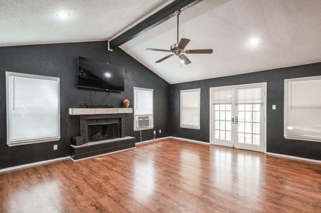 3423 Meadowview Drive, Richmond, TX 77459