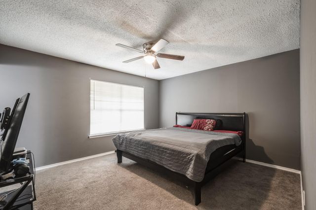 3423 Meadowview Drive, Richmond, TX 77459
