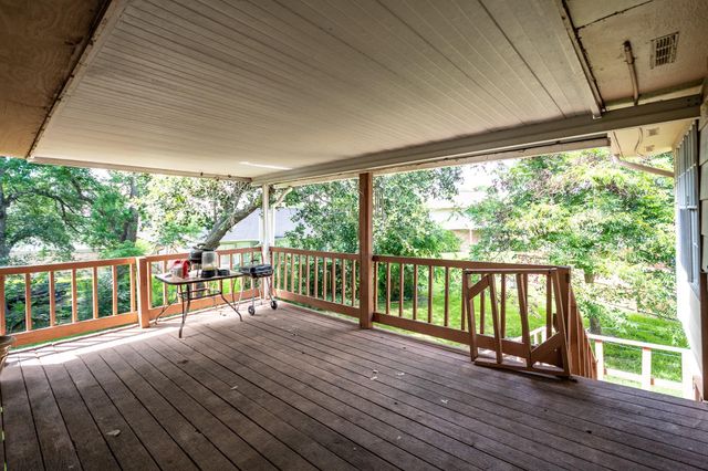 3423 Meadowview Drive, Richmond, TX 77459