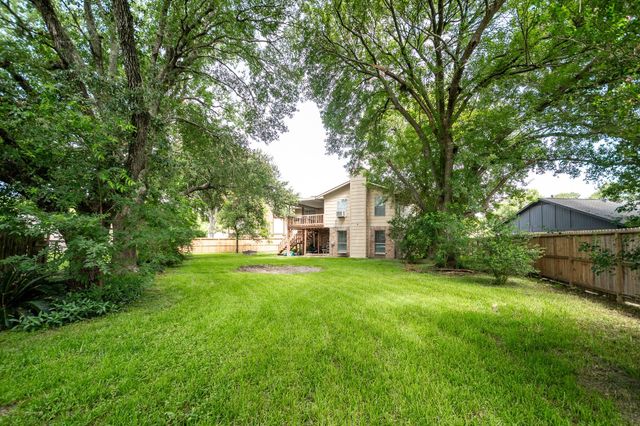 3423 Meadowview Drive, Richmond, TX 77459