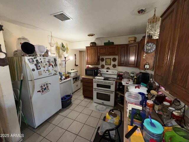 5001 S 21ST Place, Phoenix, AZ 85040