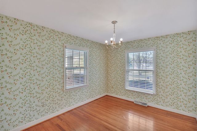 101 Lakeview Drive, Seneca, SC 29672