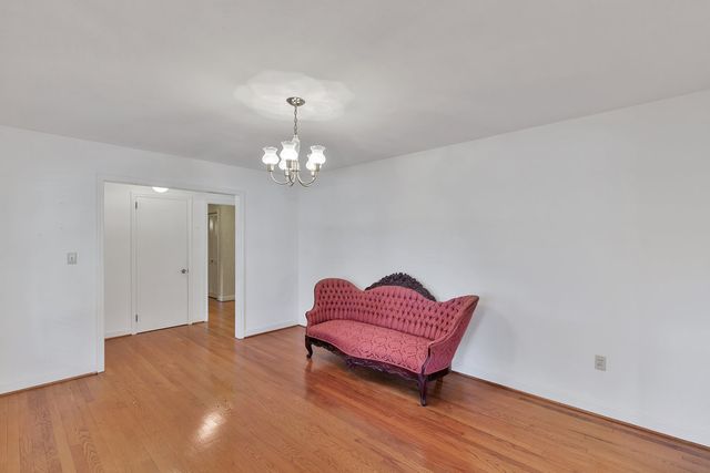 101 Lakeview Drive, Seneca, SC 29672