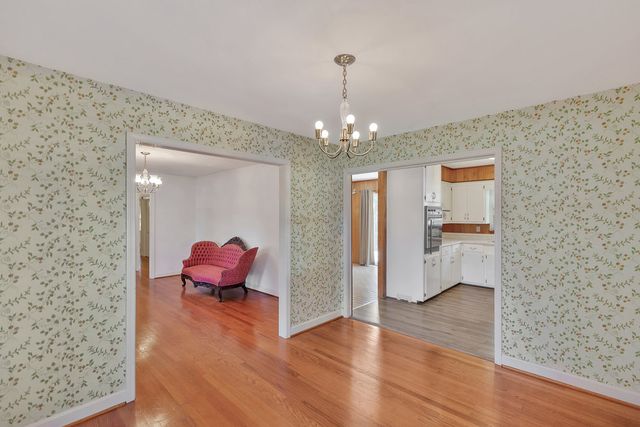 101 Lakeview Drive, Seneca, SC 29672