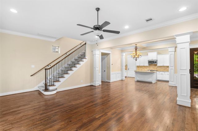 412 W 25th Street, Houston, TX 77008